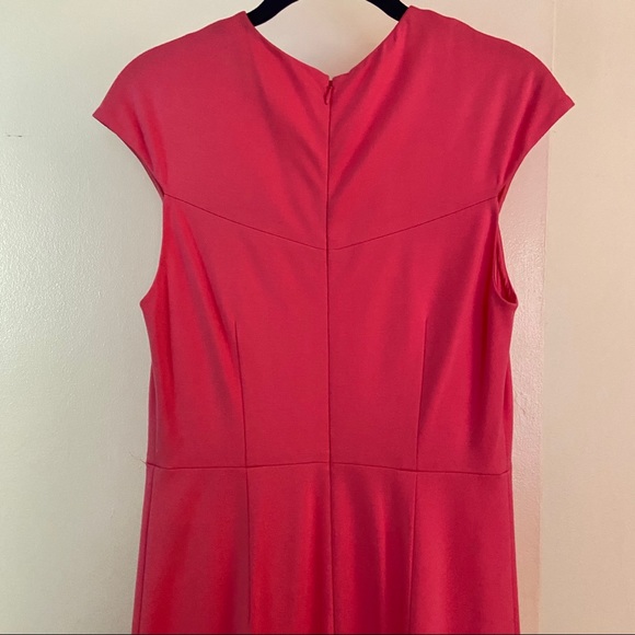 DVF Classic Sheath Dress - Picture 11 of 13